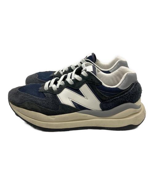 NEW BALANCE（ニューバランス）NEW BALANCE (ニューバランス) ローカットスニーカー ネイビー×アイボリー サイズ:26の古着・服飾アイテム