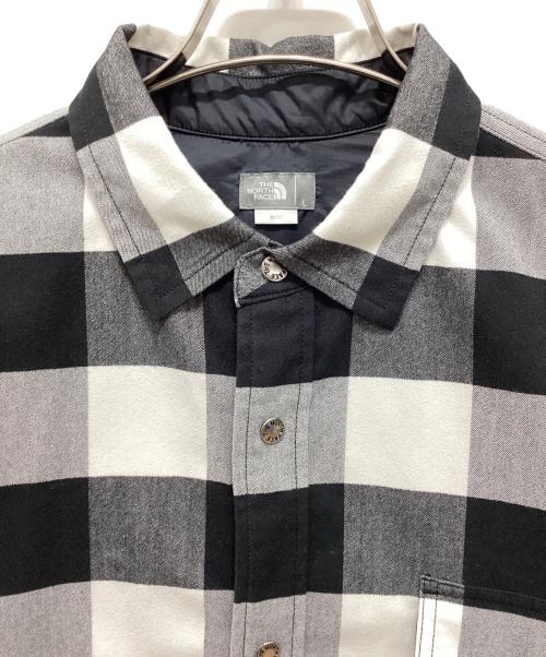 THE NORTH FACE（ザ ノース フェイス）THE NORTH FACE (ザ ノース フェイス) ロングスリーブヌハッチシャツ グレー×ブラック サイズ:Lの古着・服飾アイテム