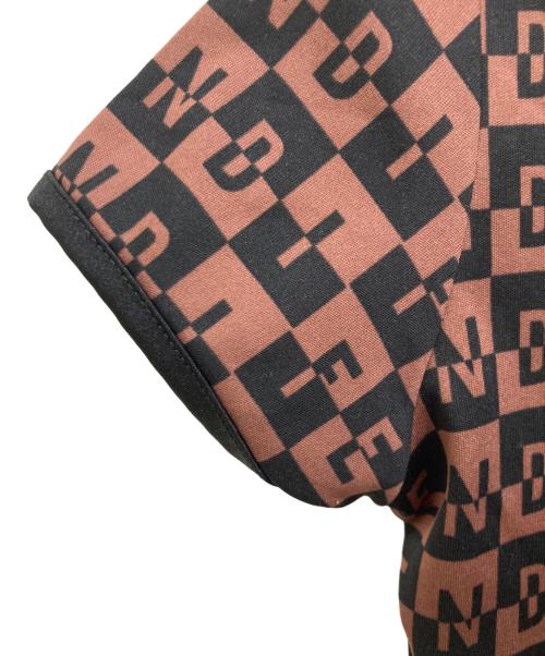 FENDI（フェンディ）FENDI (フェンディ) ロゴパターン半袖カットソー ブラウン×ブラック サイズ:40の古着・服飾アイテム