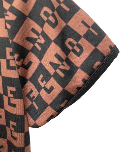 FENDI（フェンディ）FENDI (フェンディ) ロゴパターン半袖カットソー ブラウン×ブラック サイズ:40の古着・服飾アイテム