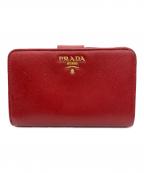 PRADAプラダ）の古着「ラウンドファスナー財布」｜レッド