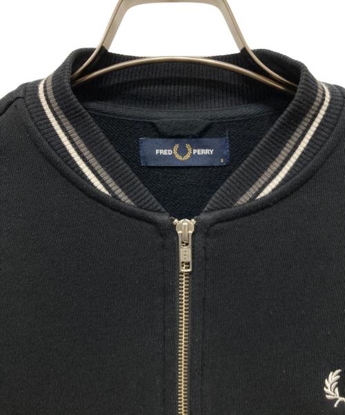 FRED PERRY（フレッドペリー）FRED PERRY (フレッドペリー) ジップスルージャケット ブラック サイズ:SIZE Sの古着・服飾アイテム