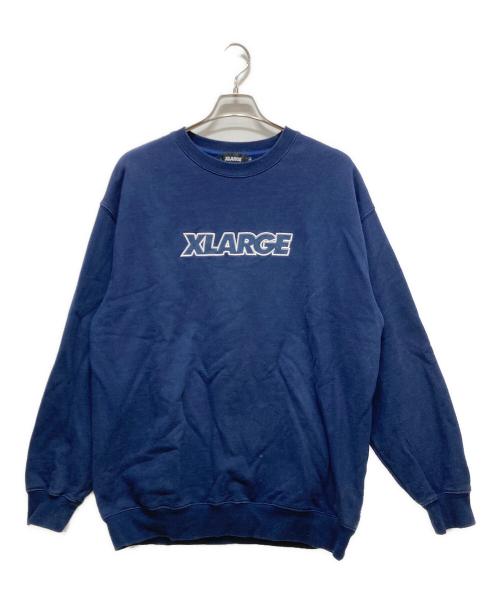 X-LARGE（エクストララージ）X-LARGE (エクストララージ) スタンダードロゴクルーネックスウェット ネイビー サイズ:Lサイズの古着・服飾アイテム