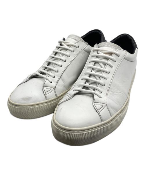 GIVENCHY（ジバンシィ）GIVENCHY (ジバンシィ) スニーカー ホワイト サイズ:41の古着・服飾アイテム