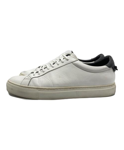 GIVENCHY（ジバンシィ）GIVENCHY (ジバンシィ) スニーカー ホワイト サイズ:41の古着・服飾アイテム