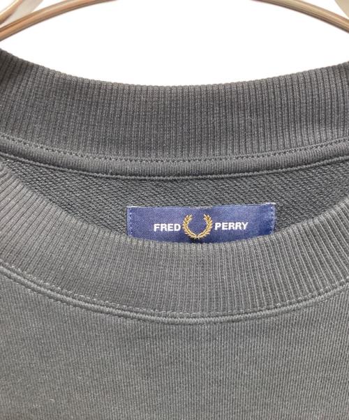 FRED PERRY（フレッドペリー）FRED PERRY (フレッドペリー) スウェット ブラック サイズ:Mサイズの古着・服飾アイテム