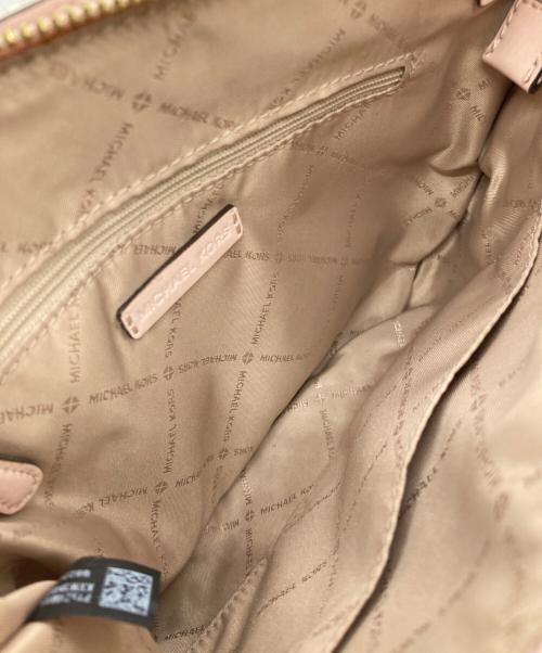 MICHAEL KORS（マイケルコース）MICHAEL KORS (マイケルコース) ショルダーバッグ ピンクベージュの古着・服飾アイテム