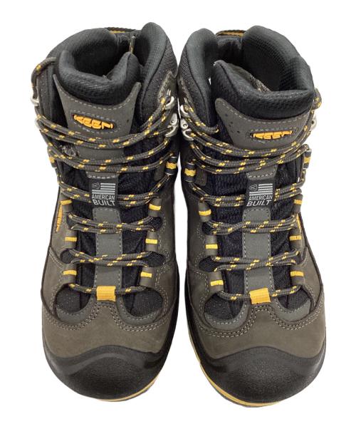 KEEN（キーン）KEEN (キーン) トレッキングシューズ ブラック×イエロー サイズ:25.5cmの古着・服飾アイテム