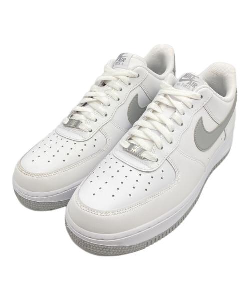NIKE（ナイキ）NIKE (ナイキ) ナイキ エア フォース 1 '07 ホワイト×グレー サイズ:28cmの古着・服飾アイテム