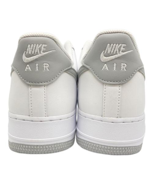 NIKE（ナイキ）NIKE (ナイキ) ナイキ エア フォース 1 '07 ホワイト×グレー サイズ:28cmの古着・服飾アイテム