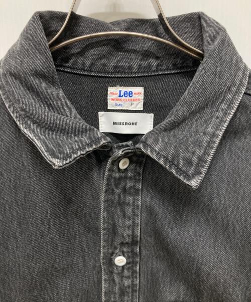 LEE（リー）LEE (リー) MIESROHE (ミースロエ) ショート丈デニムシャツ グレー サイズ:SIZE FREEの古着・服飾アイテム
