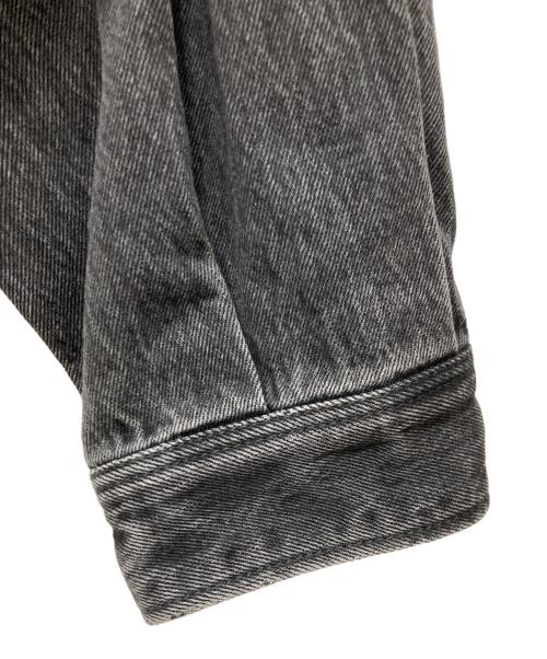 LEE（リー）LEE (リー) MIESROHE (ミースロエ) ショート丈デニムシャツ グレー サイズ:SIZE FREEの古着・服飾アイテム
