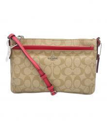 COACH（コーチ）の古着「クロスボディショルダーバッグ」｜ベージュ×ピンク