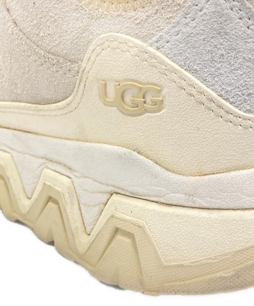 UGG（アグ）UGG (アグ) ハイカットスニーカー アイボリー サイズ:24cmの古着・服飾アイテム