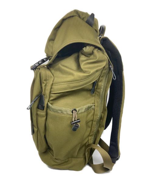 untrack（アントラック）untrack (アントラック) リュック カーキの古着・服飾アイテム