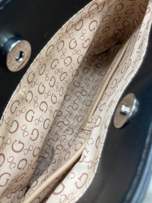 GUESS（ゲス）GUESS (ゲス) 2WAYショルダーバッグ ブラック×グレーの古着・服飾アイテム