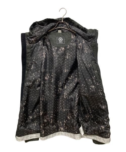 LRG（エルアールジー）LRG (エルアールジー) マウンテンパーカー グレー×ホワイト サイズ:XLサイズの古着・服飾アイテム