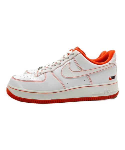 NIKE（ナイキ）NIKE (ナイキ) ローカットスニーカー ホワイト×オレンジ サイズ:27cmの古着・服飾アイテム