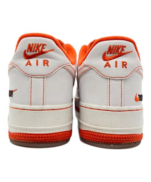 NIKE（ナイキ）NIKE (ナイキ) ローカットスニーカー ホワイト×オレンジ サイズ:27cmの古着・服飾アイテム