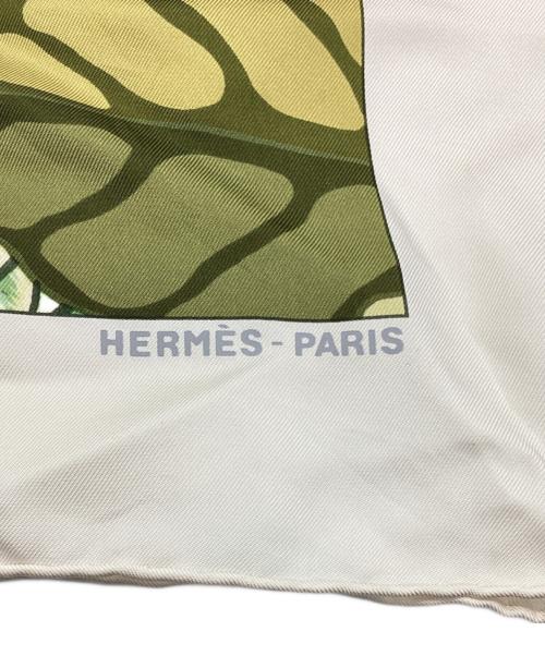 HERMES（エルメス）HERMES (エルメス) シルクスカーフ レッド×グリーンの古着・服飾アイテム