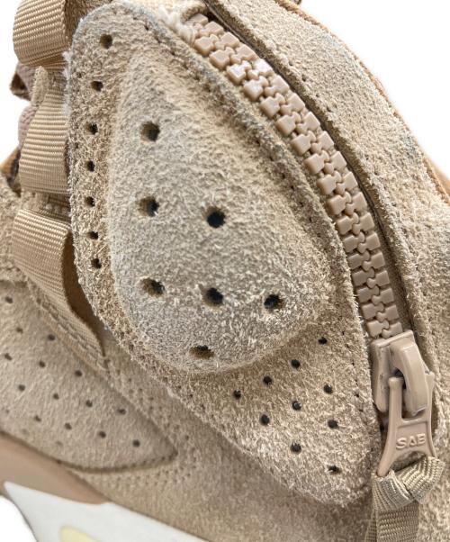 NIKE（ナイキ）NIKE (ナイキ) Travis Scott (トラヴィススコット) ハイカットスニーカー ベージュ サイズ:28cmの古着・服飾アイテム