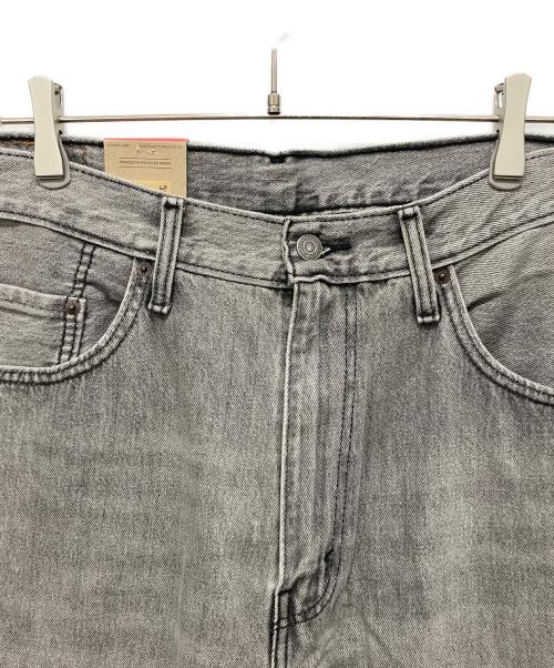 LEVI'S（リーバイス）LEVI'S (リーバイス) デニムパンツ グレー サイズ:W36×L32 未使用品の古着・服飾アイテム