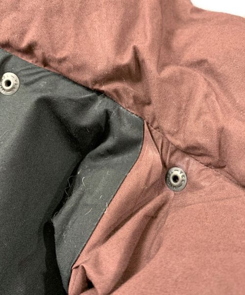 77circa（ナナナナサーカ）77circa (ナナナナサーカ) フードダウンジャケット ボルドー サイズ:FREEの古着・服飾アイテム