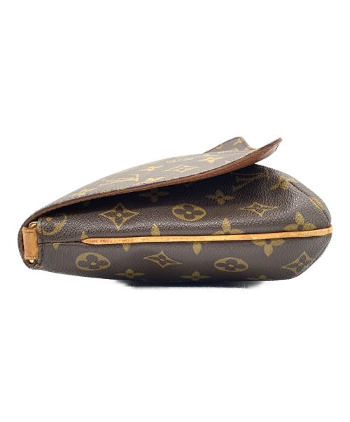 LOUIS VUITTON（ルイ ヴィトン）LOUIS VUITTON (ルイ ヴィトン) ショルダーバッグ ブラウンの古着・服飾アイテム