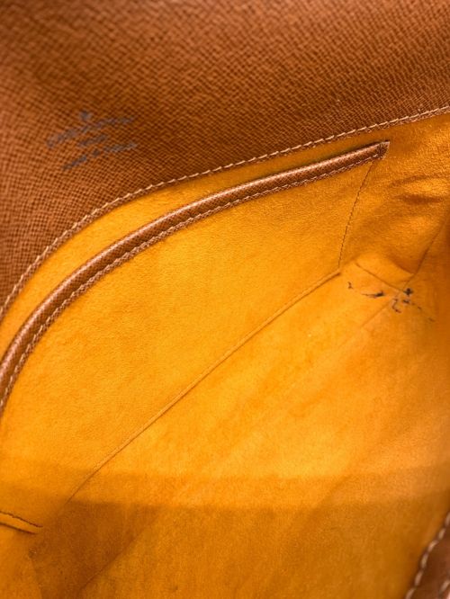 LOUIS VUITTON（ルイ ヴィトン）LOUIS VUITTON (ルイ ヴィトン) ショルダーバッグ ブラウンの古着・服飾アイテム