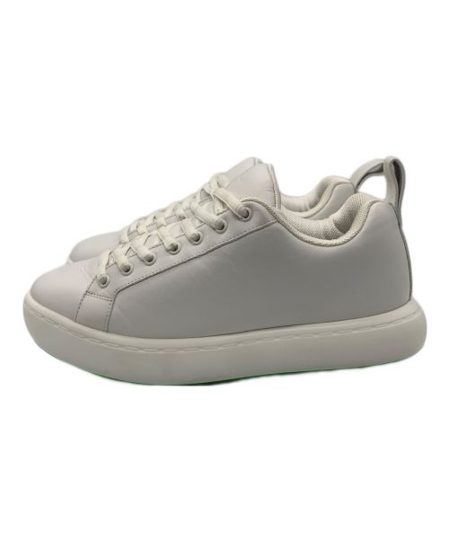 BOTTEGA VENETA（ボッテガベネタ）BOTTEGA VENETA (ボッテガベネタ) ピロースニーカー パデッドレザーカーフ ホワイト サイズ:SIZE 41の古着・服飾アイテム