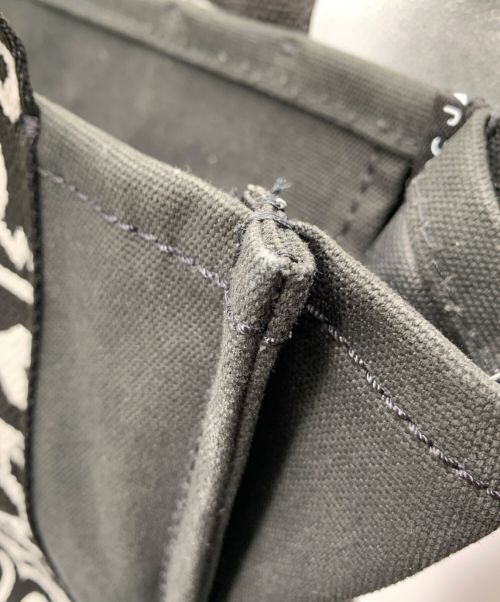 MARC JACOBS（マークジェイコブズ）MARC JACOBS (マークジェイコブス) ザ M ミディアム トート バッグ ブラックの古着・服飾アイテム