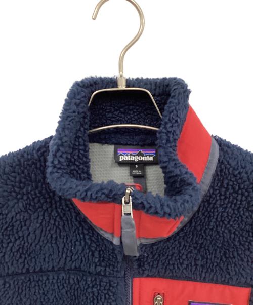 Patagonia（パタゴニア）Patagonia (パタゴニア) クラシックレトロXベスト ネイビー×レッド サイズ:Ｓの古着・服飾アイテム