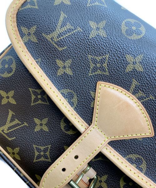 LOUIS VUITTON（ルイ ヴィトン）LOUIS VUITTON (ルイ ヴィトン) モノグラム ソローニュ ブラウンの古着・服飾アイテム