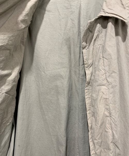 nestrobe confect（ネストローブ コンフェクト）nestrobe confect (ネストローブ コンフェクト) スーピマコットン ステンカラーコート ライトグレー サイズ:Lサイズの古着・服飾アイテム