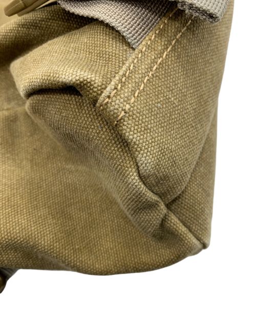 DIESEL（ディーゼル）DIESEL (ディーゼル) ミリタリーメッセンジャーバッグ カーキの古着・服飾アイテム