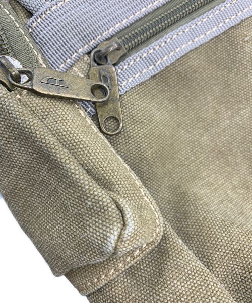 DIESEL（ディーゼル）DIESEL (ディーゼル) ミリタリーメッセンジャーバッグ カーキの古着・服飾アイテム