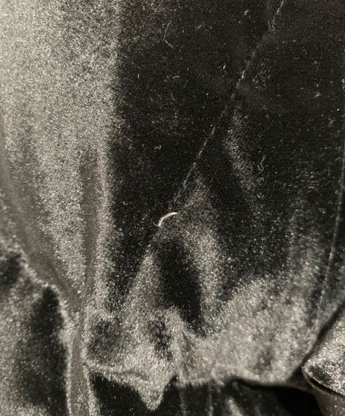 adidas（アディダス）adidas (アディダス) ベロアダウンジャケット ブラック サイズ:MLサイズの古着・服飾アイテム