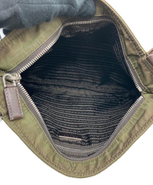 PRADA（プラダ）PRADA (プラダ) ナイロンショルダーバッグ オリーブの古着・服飾アイテム