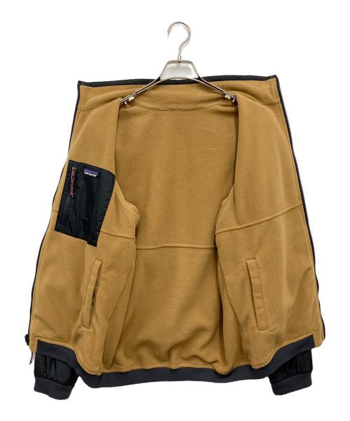 Patagonia（パタゴニア）Patagonia (パタゴニア) リバーシブル・シェルド・マイクロディニ・ジャケット ブラック サイズ:不明の古着・服飾アイテム