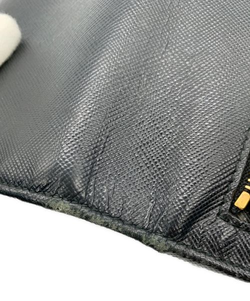 PRADA（プラダ）PRADA (プラダ) サフィアーノメタル ブラックの古着・服飾アイテム