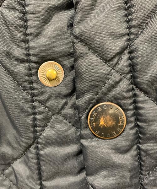 Barbour（バブアー）Barbour (バブアー) LIDDESDALE キルティングジャケット ネイビー サイズ:Mサイズの古着・服飾アイテム