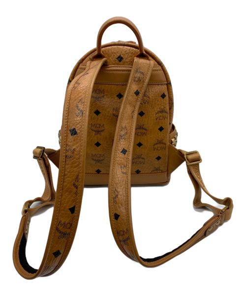 MCM（エムシーエム）MCM (エムシーエム) ヴィセトス　スタッズ　バックパックミニ ブラウンの古着・服飾アイテム