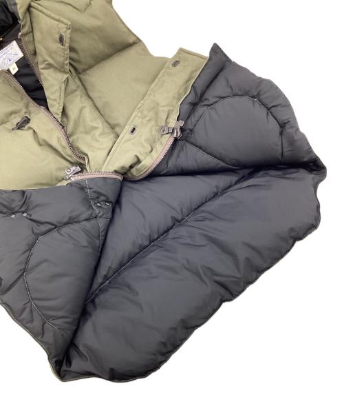 RockyMountainFeatherBed（ロッキーマウンテンフェザーベッド）RockyMountainFeatherBed (ロッキーマウンテンフェザーベッド) ダウンベスト オリーブ サイズ:Mの古着・服飾アイテム