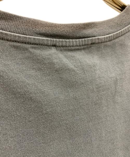 maison kitsune（メゾンキツネ）MAISON KITSUNE (メゾンキツネ) MAISON KITSUNE　DOUBLE FOX HEAD PATCH CLASSIC TEE ダークグレー サイズ:Sの古着・服飾アイテム