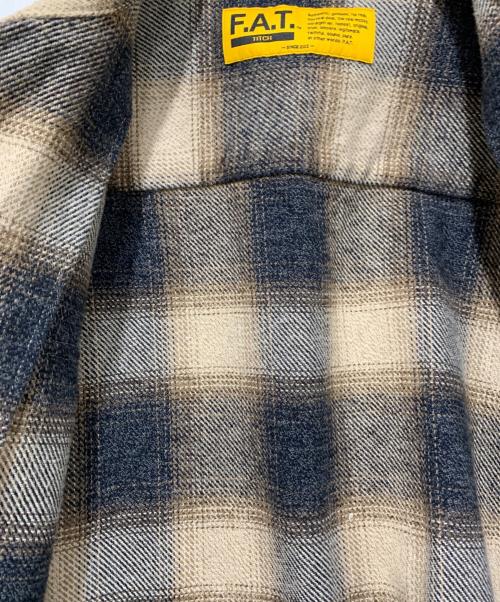 FAT（エフエーティー）FAT (エフエーティー) チェックシャツ ベージュ×グレー サイズ:Mサイズの古着・服飾アイテム