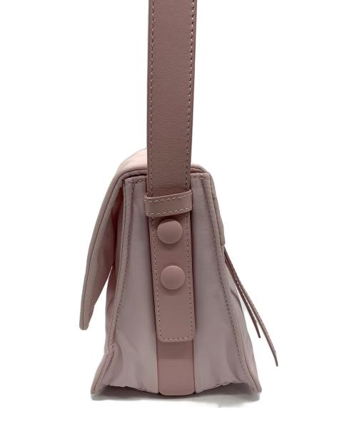 PRADA（プラダ）PRADA (プラダ) スモールパデットショルダーバッグ ピンクの古着・服飾アイテム