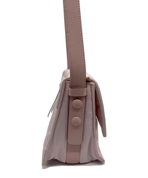 PRADA（プラダ）PRADA (プラダ) スモールパデットショルダーバッグ ピンクの古着・服飾アイテム