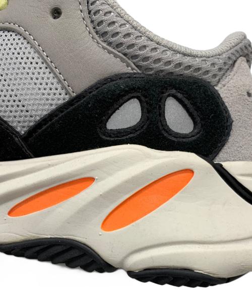 adidas（アディダス）adidas (アディダス) YEEZY BOOST700 グレー サイズ:25.5cmの古着・服飾アイテム