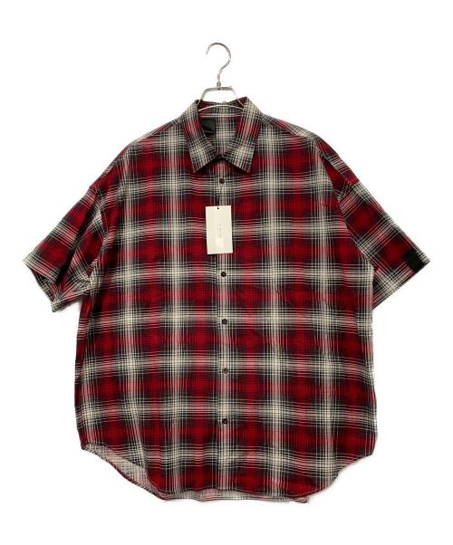 N.HOOLYWOOD（エヌ ハリウッド）N.HOOLYWOOD (エヌ ハリウッド) コンパイル ハーフスリーブ シャツ レッド サイズ:SIZE 38の古着・服飾アイテム