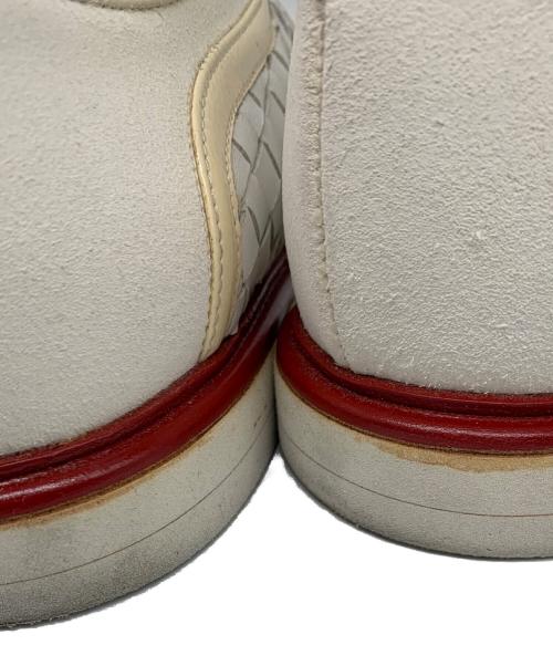 BOTTEGA VENETA（ボッテガベネタ）BOTTEGA VENETA (ボッテガベネタ) スニーカー ホワイト×レッド サイズ:SIZE 40の古着・服飾アイテム